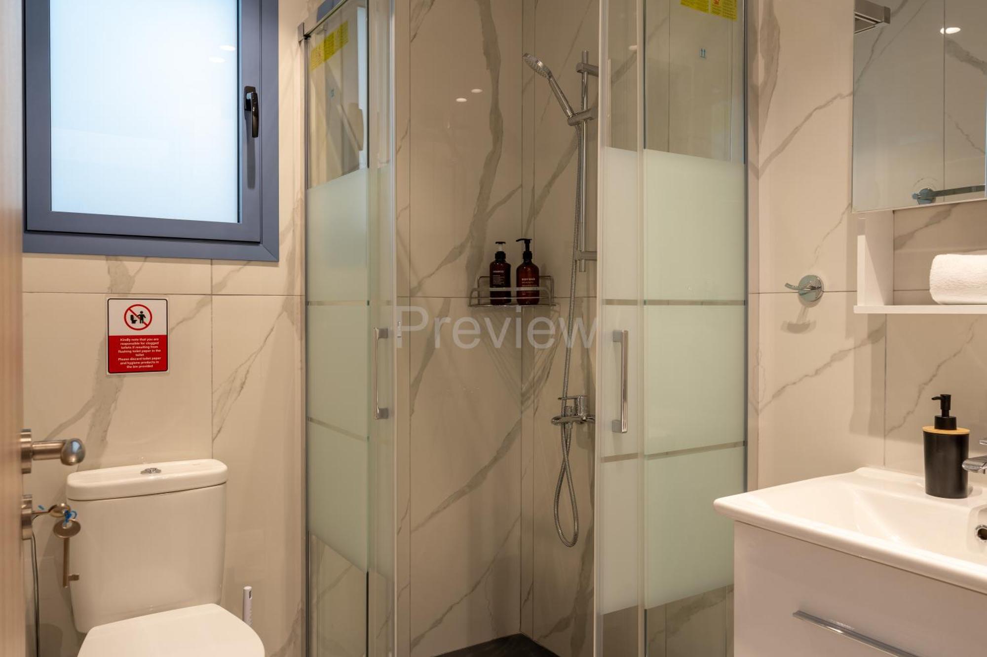 Le Voyageur By The Sea - Furnished Rooms Larnaca Eksteriør billede