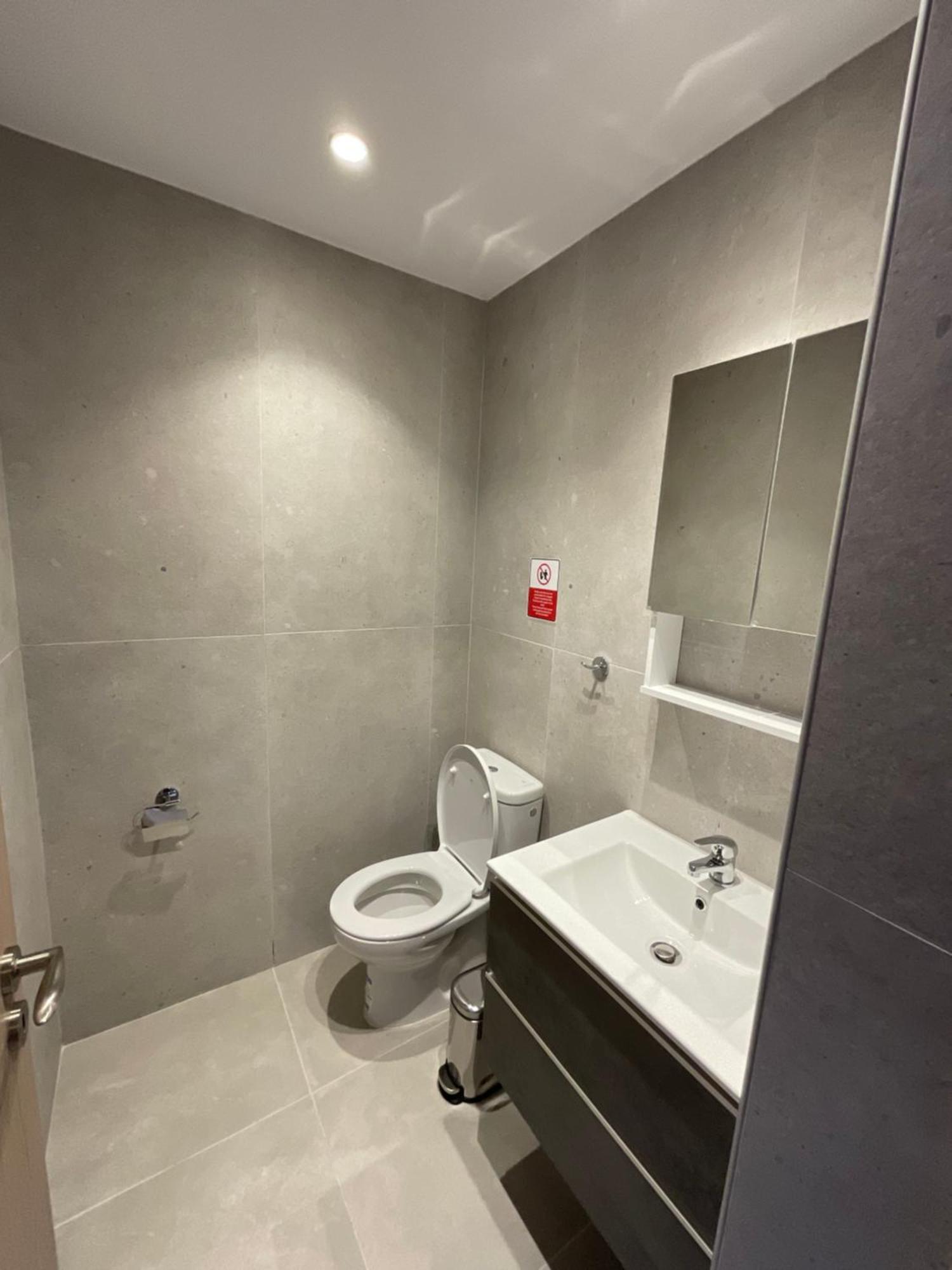 Le Voyageur By The Sea - Furnished Rooms Larnaca Eksteriør billede